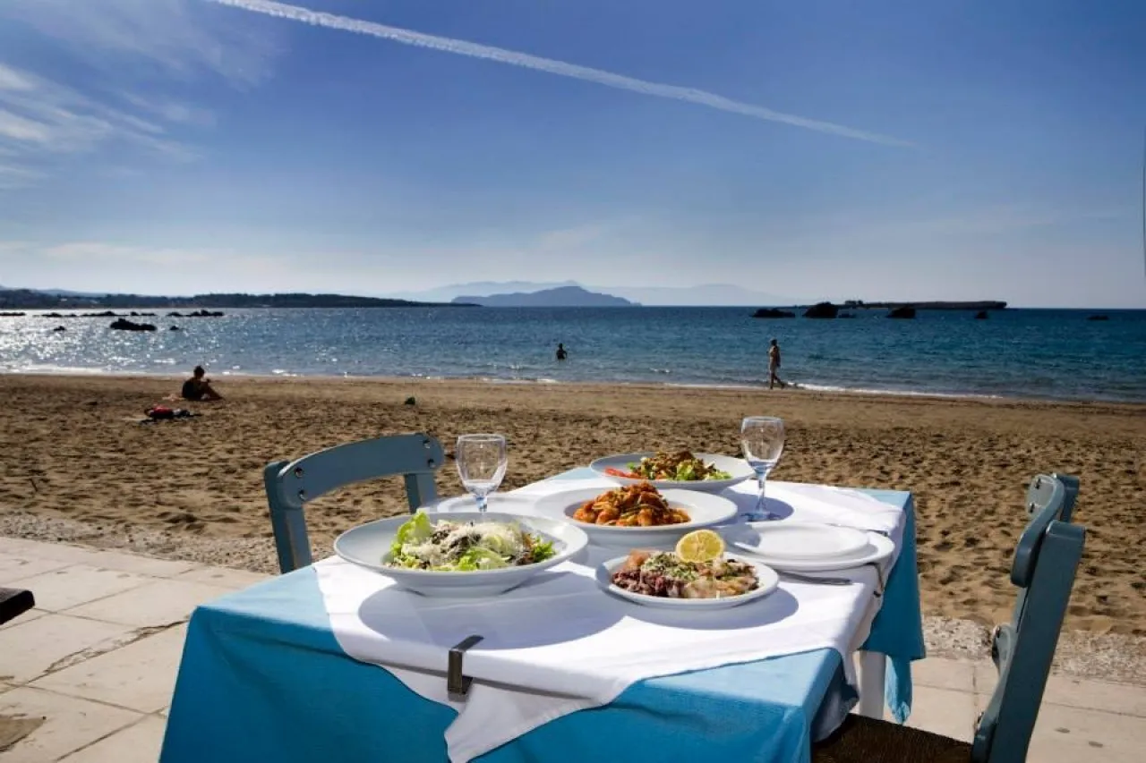 fresh seafood Chania Nea Chora