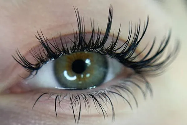 Rzęsy w stylu manga i doll lashes