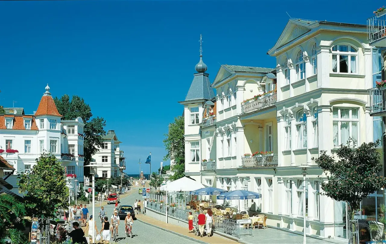 Kaiserb&auml;der Heringsdorf Bansin Promenade