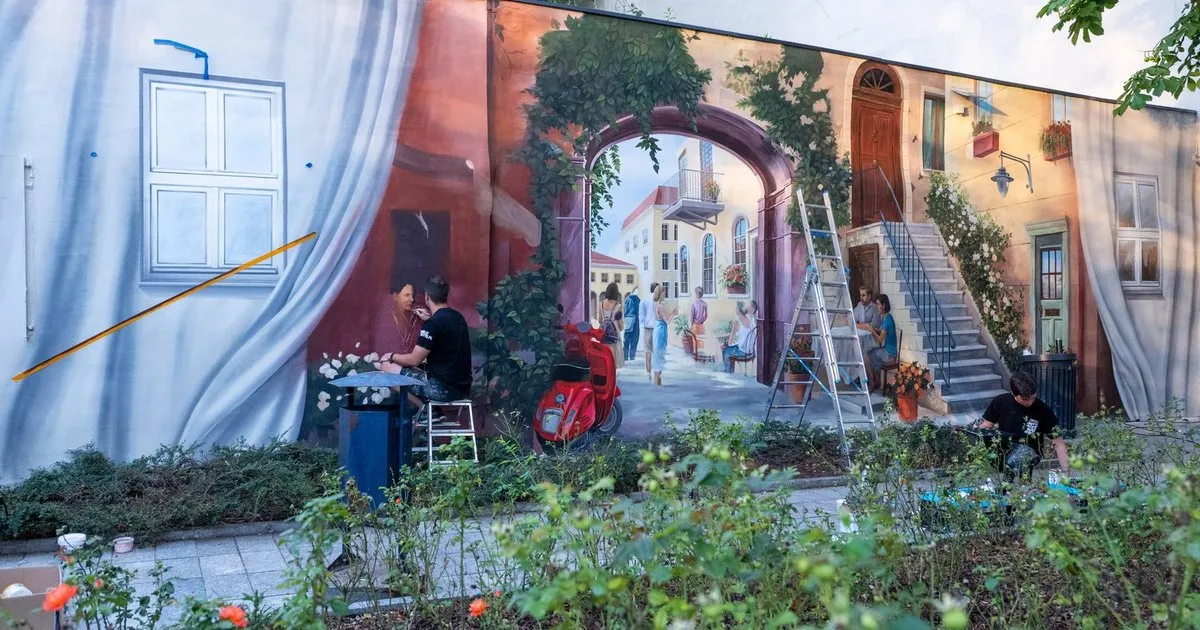 Ł&oacute;dzkie murale street art Pasaż R&oacute;ży