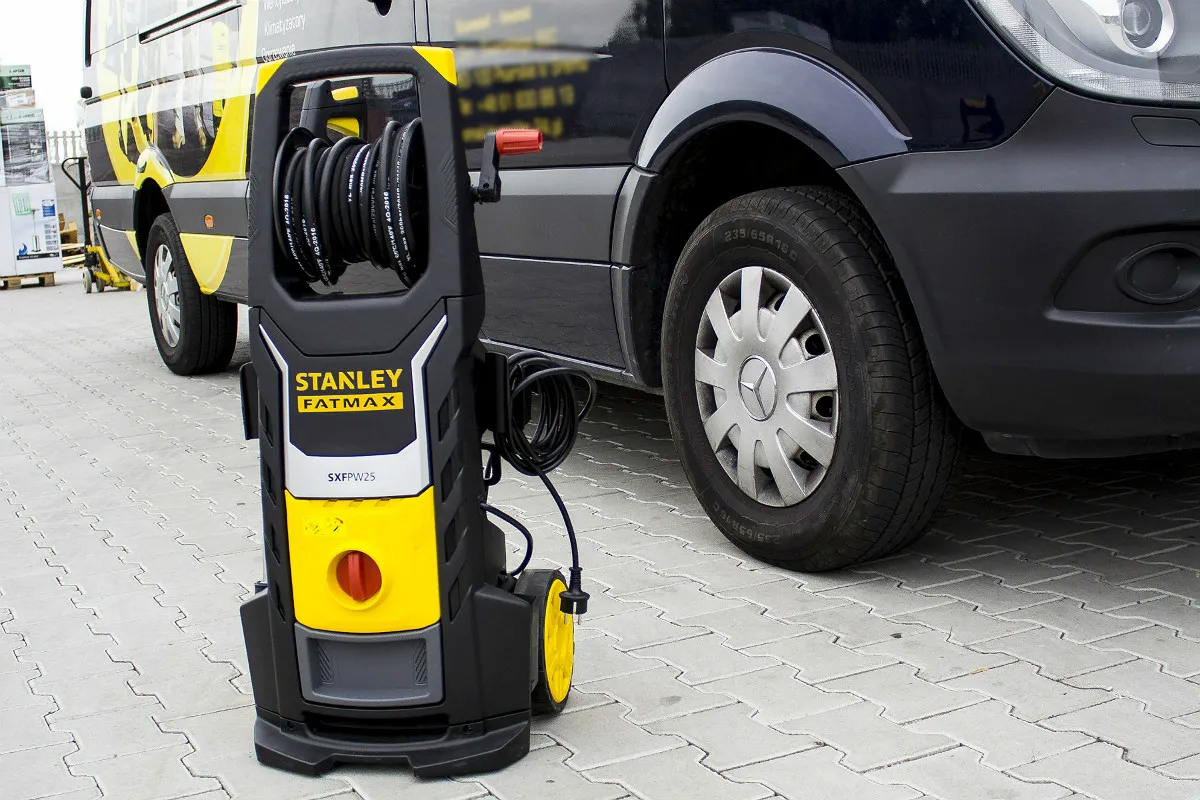 myjki ciśnieniowe Stanley Karcher por&oacute;wnanie