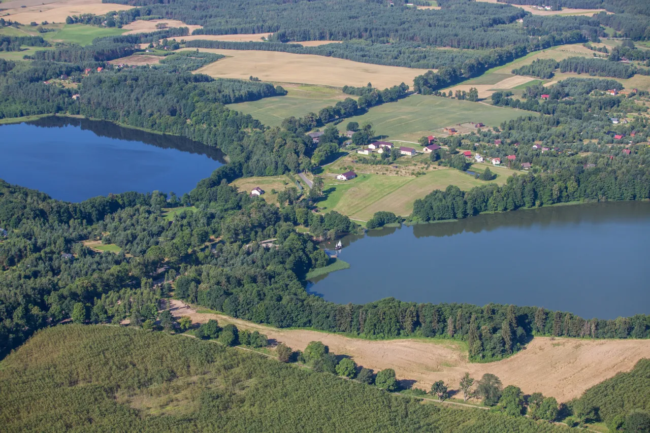 Stara Kiszewa krajobraz jeziora lasy