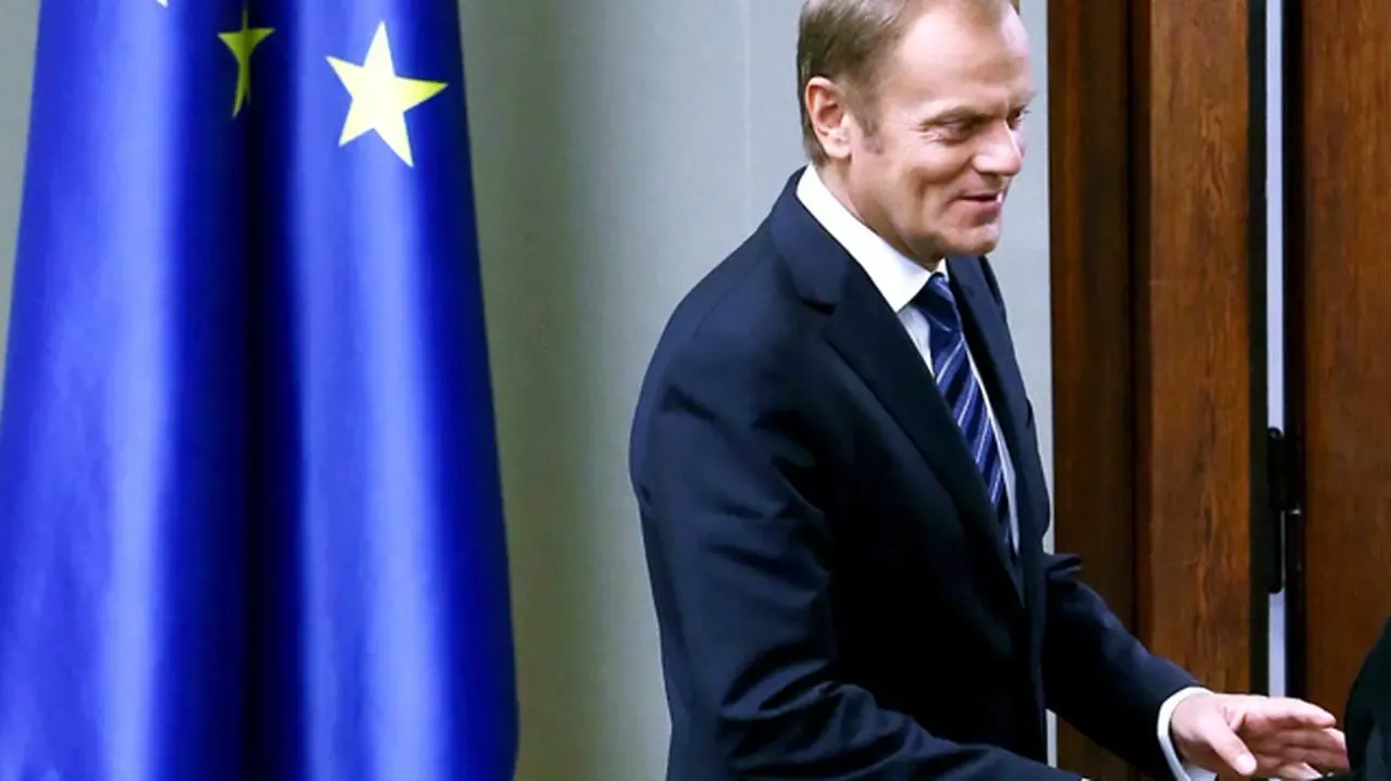 Zdjęcie Jaka funkcje pełni Donald Tusk w UE? Kluczowe decyzje i wpływ