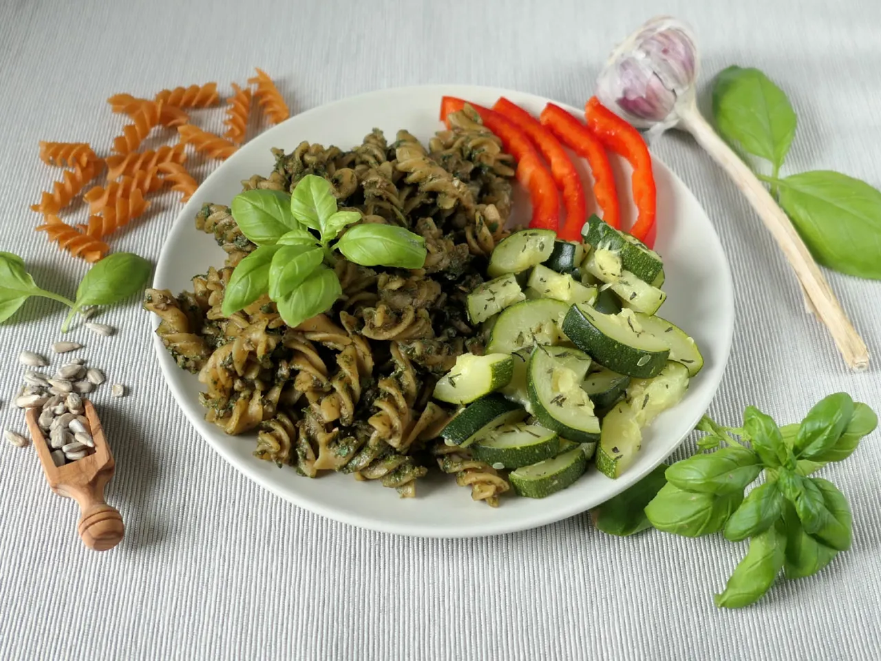 domowe pesto bazyliowe składniki