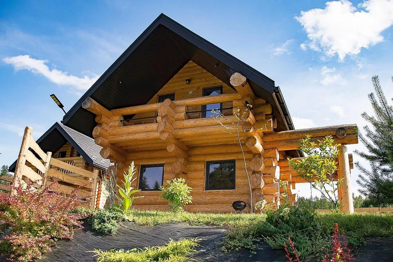 Bieszczadzki domek z kominkiem i balią