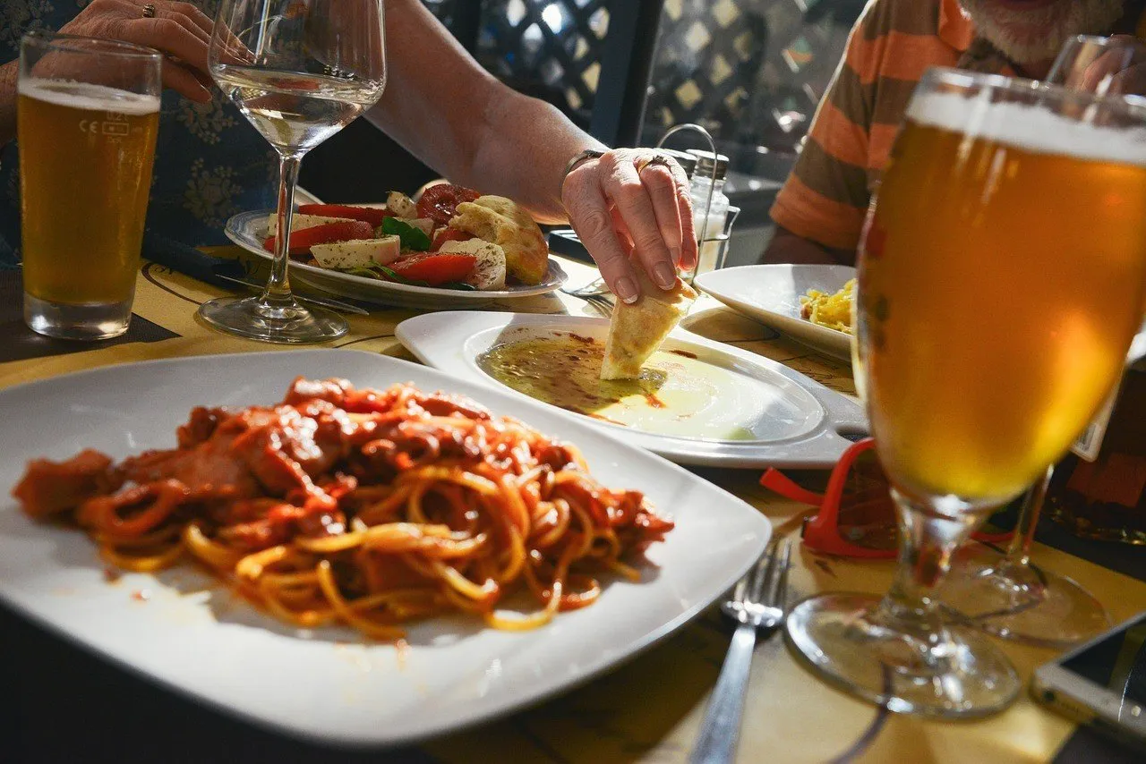 Zdjęcie Gdzie zjeść w Golubiu-Dobrzyniu? Odkryj najlepsze lokale gastronomiczne