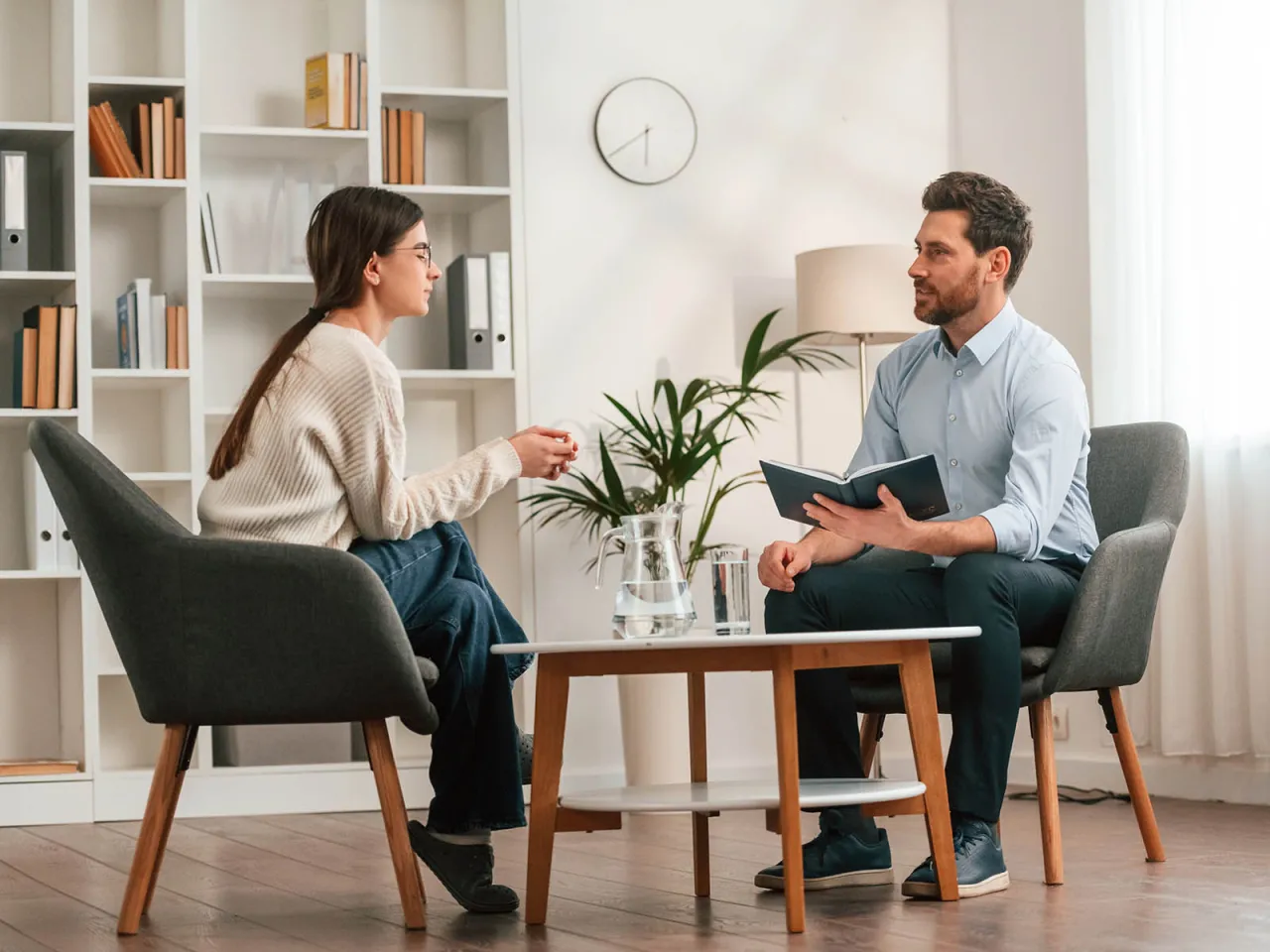 Różnice w pracy psychoterapeuty, psychiatry i psychologa