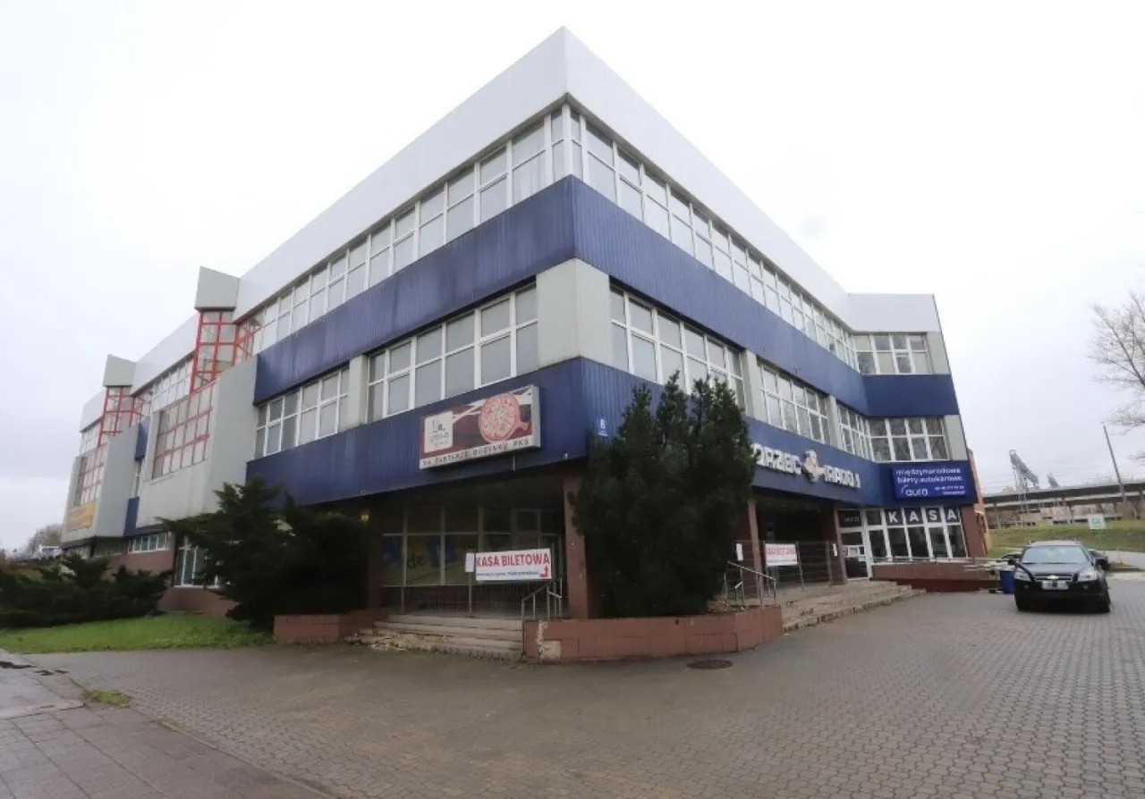 Dworzec Autobusowy Radom Prażmowskiego 8