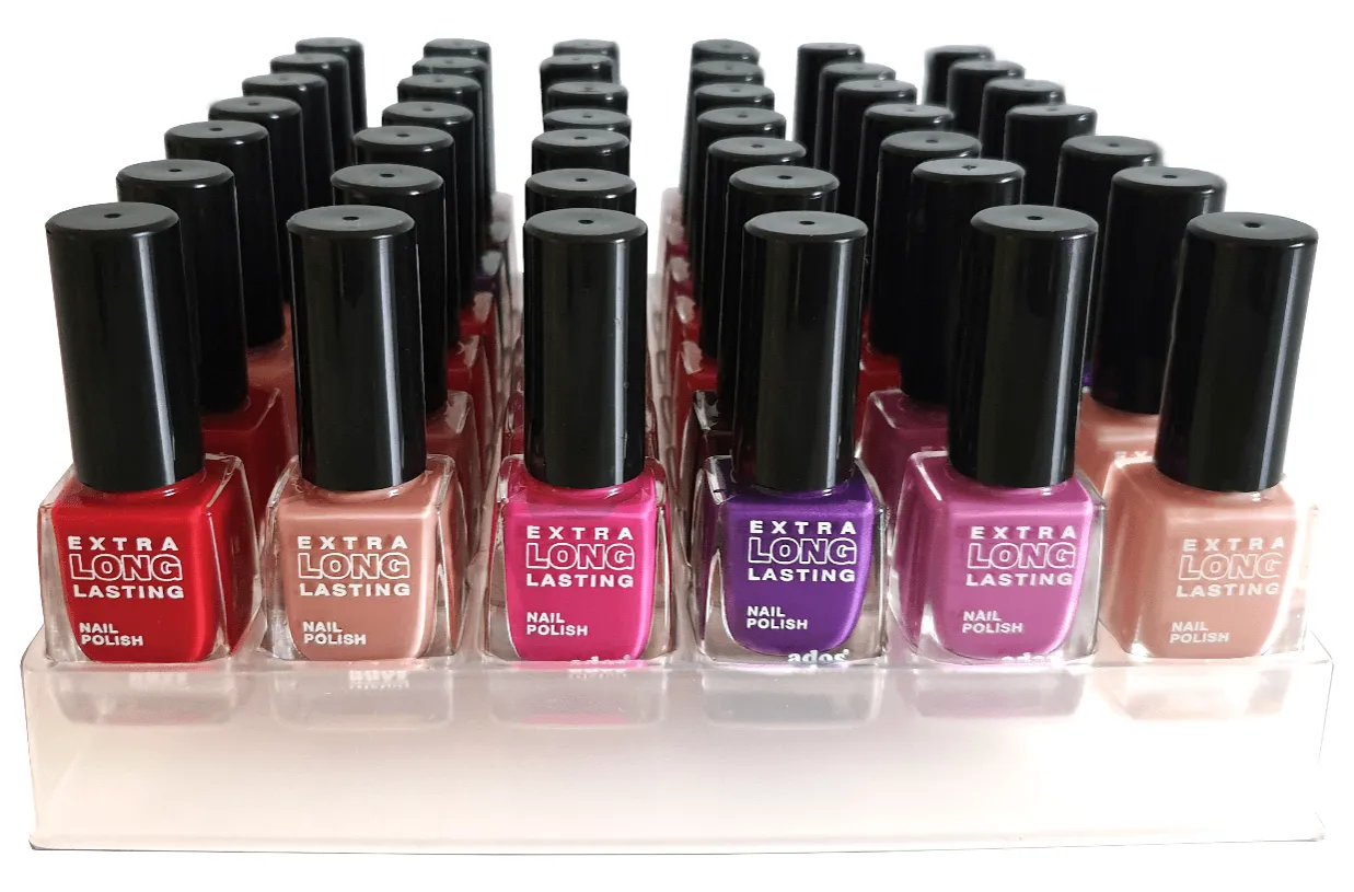 Czyszczenie gwintu butelki lakieru do paznokci