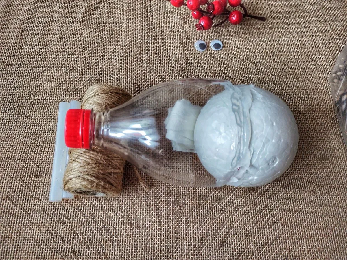 jeż z butelki różne materiały