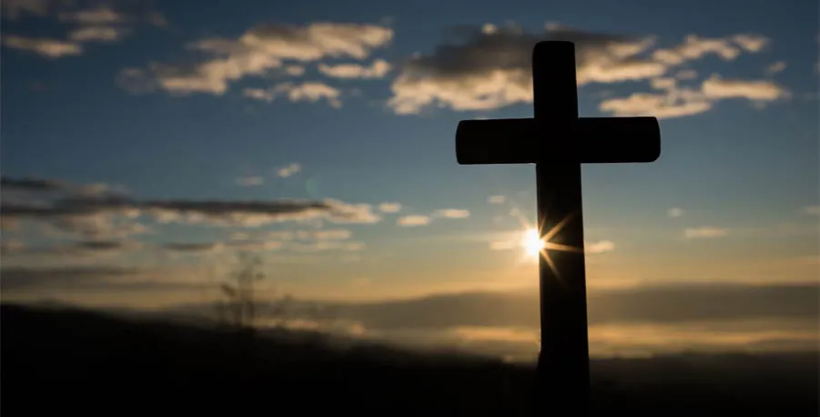 krzyż chrześcijański symbolika