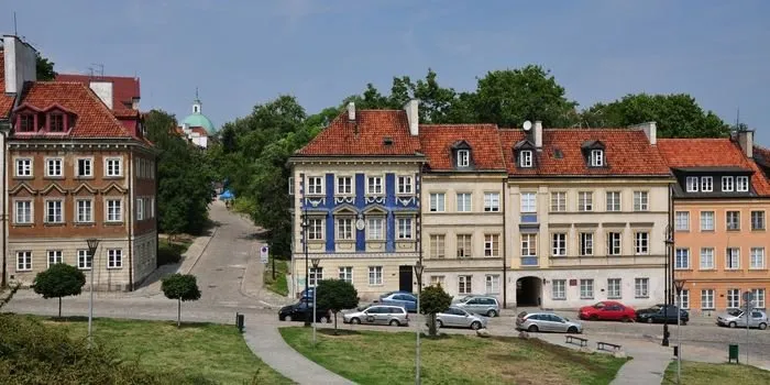 Zdjęcie Jak sprawdzić rok budowy budynku i uniknąć niepewności?