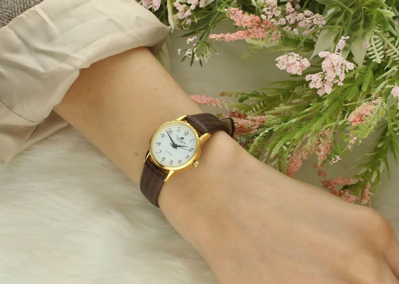 zegarek damski brązowy pasek złota koperta srebrna r&oacute;żowe złoto