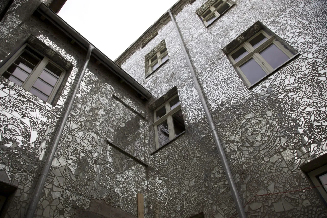 Ulica Piotrkowska Ł&oacute;dź Pasaż R&oacute;ży