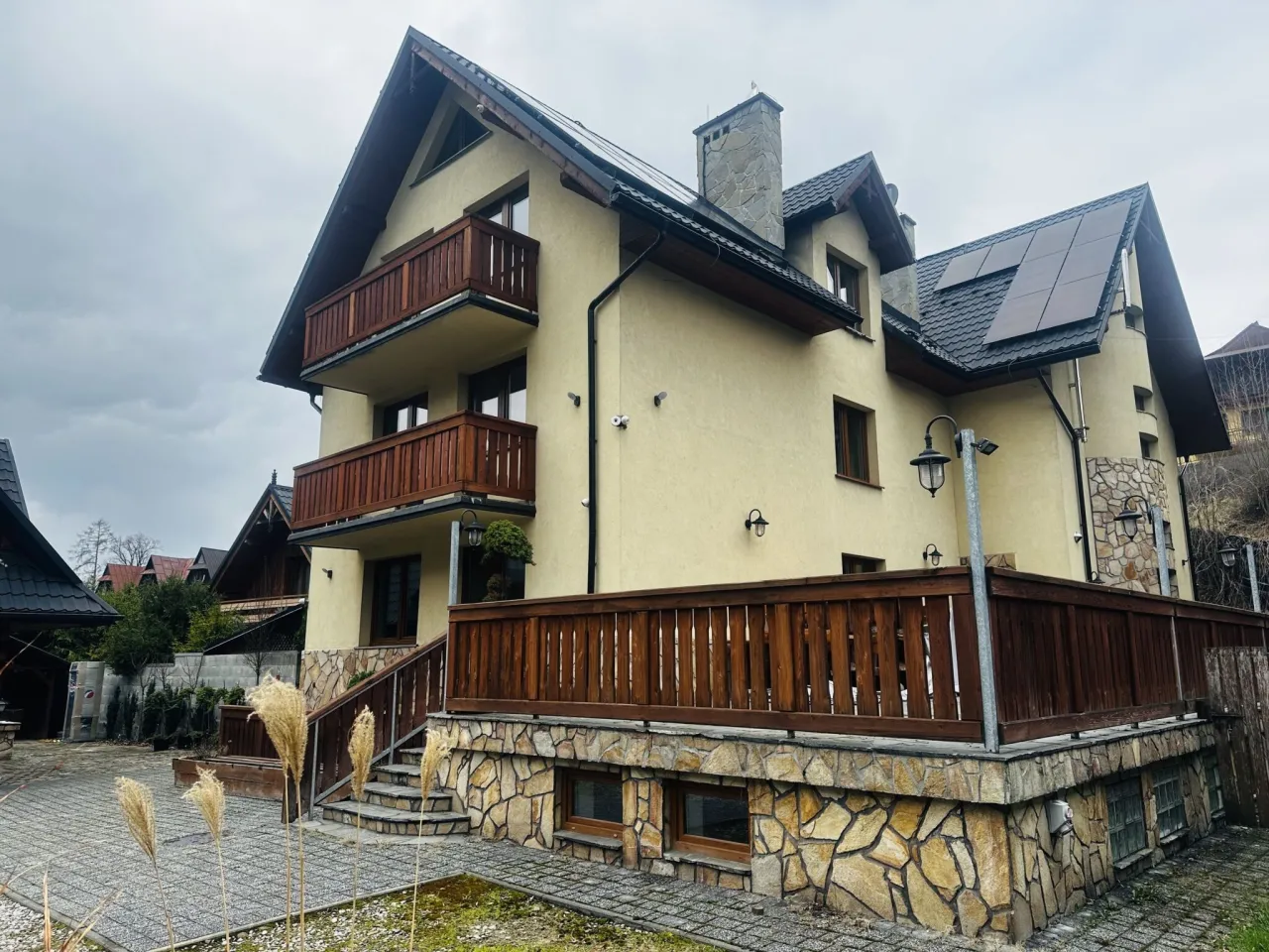 Rodzaje nocleg&oacute;w Pieniny domek hotel pensjonat