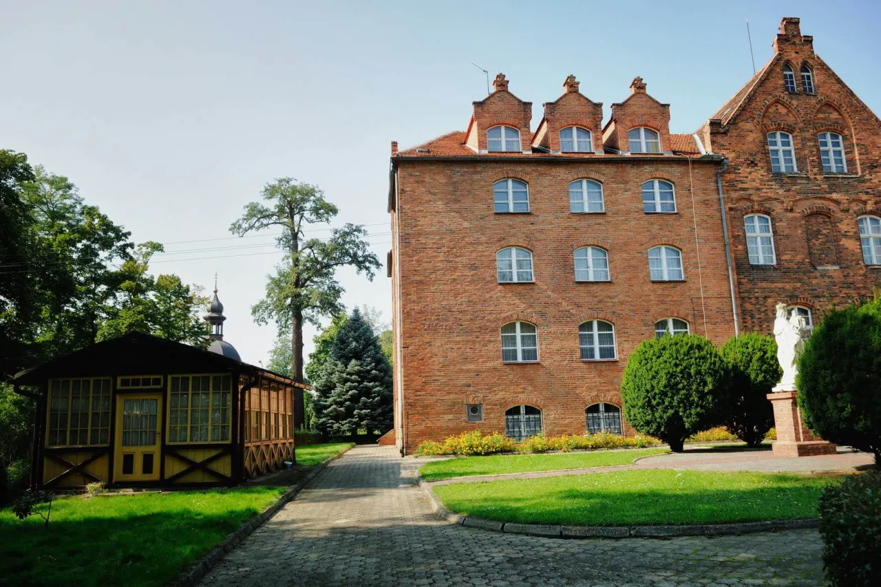 Dom Opieki im. Św. Jadwigi Brzeg Dolny