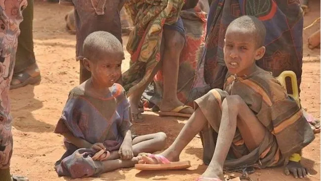 dzieci w Afryce głód i niedożywienie