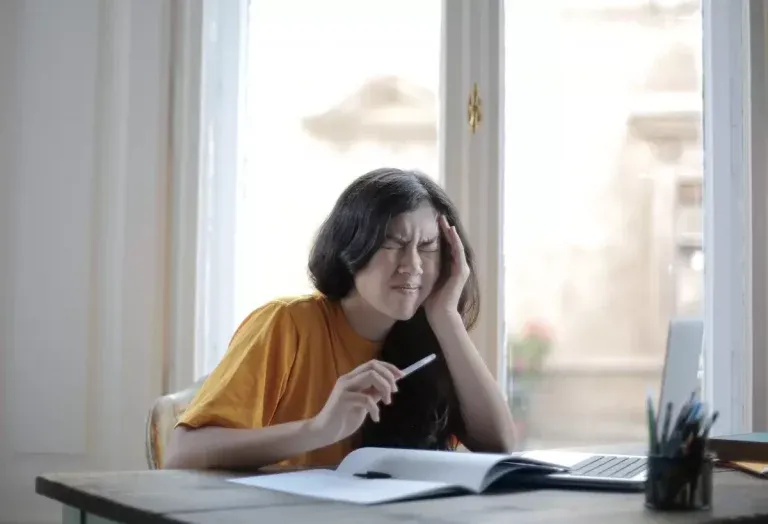 Zdjęcie Ból w pachwinach przed porodem: kiedy się pojawia i co oznacza?