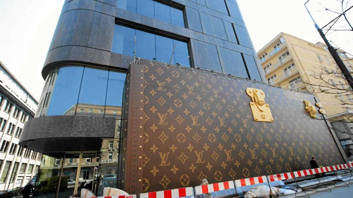 Louis Vuitton butik Warszawa Bracka 9