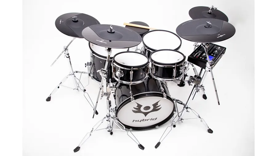 akcesoria perkusyjne talerze pałki stołek