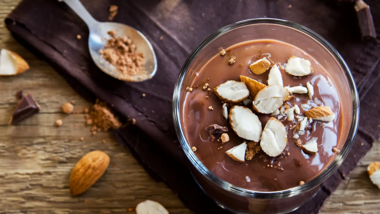 Cr&egrave;me dessert chocolat vegan lait amande