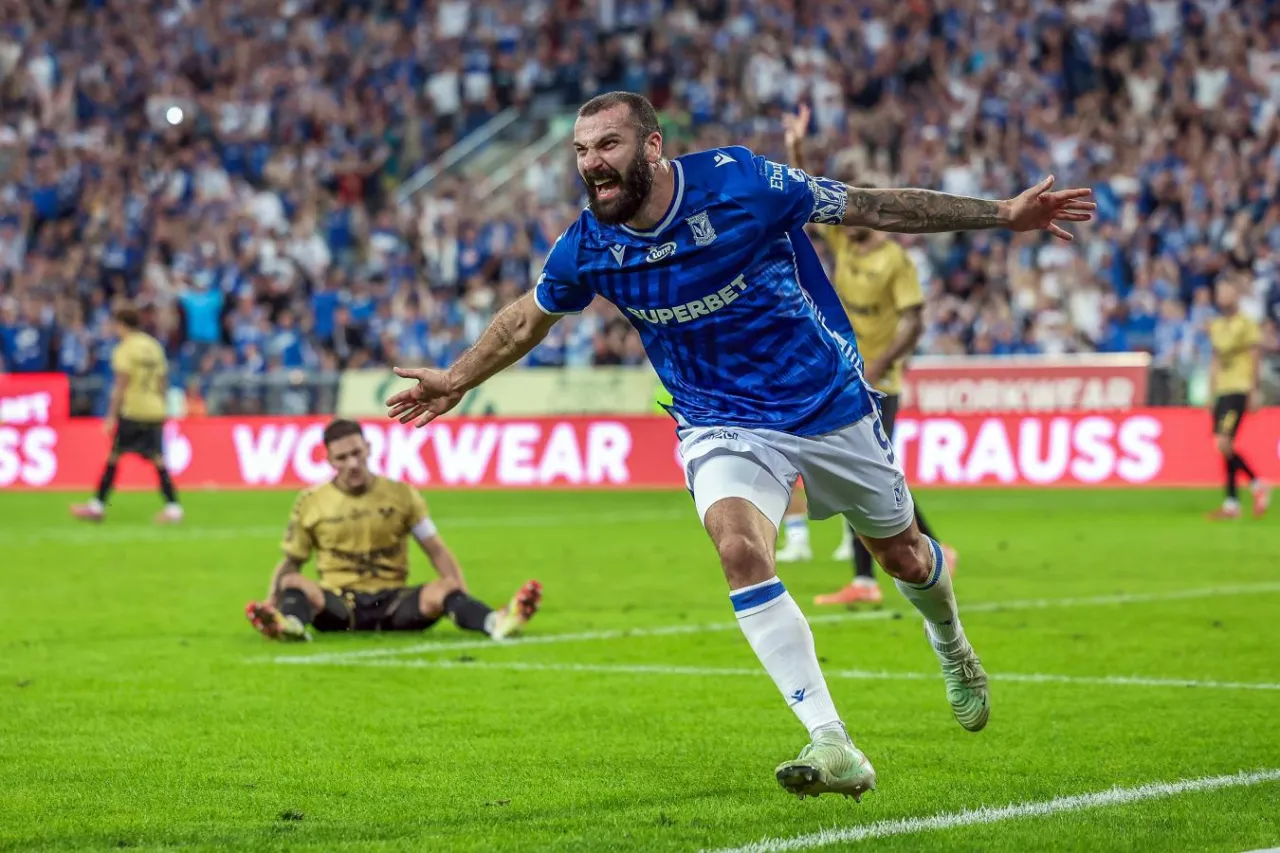 Mikael Ishak w akcji