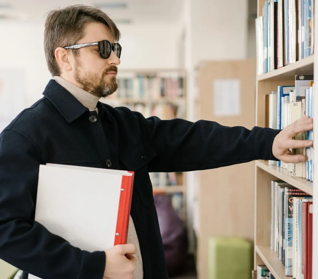Zdjęcie Ciekawość ułatwia czy utrudnia życie? Poznaj jej ciemne strony i korzyści