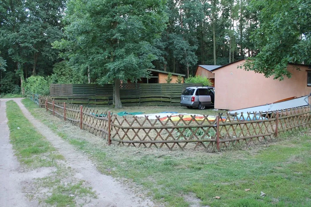 Zdjęcie Domek nad jeziorem sprzedam pomorskie - idealne miejsce na wypoczynek