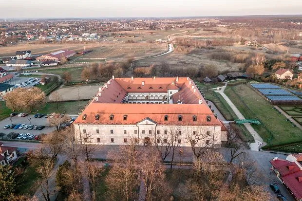 Zdjęcie Jak zwiedzić zamek w Niepołomicach i poznać wszystkie tajemnice?