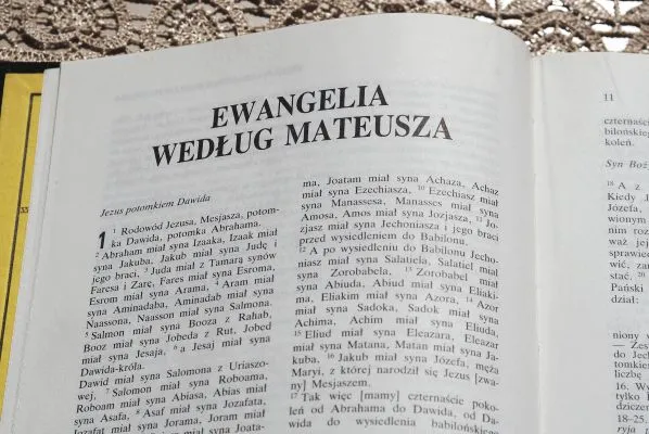 Zdjęcie Jak ten komentarz fragmentu Biblii Mt 22,1-14 może zmienić życie?