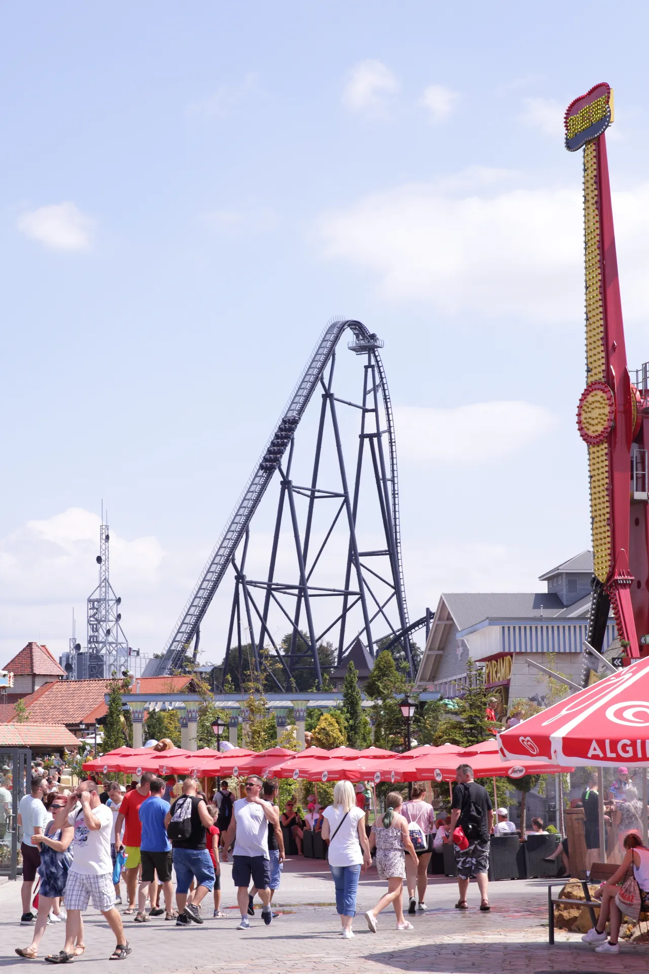 Zdjęcie Hyperion kiedy otwarcie - poznaj datę i tajemnice roller coastera