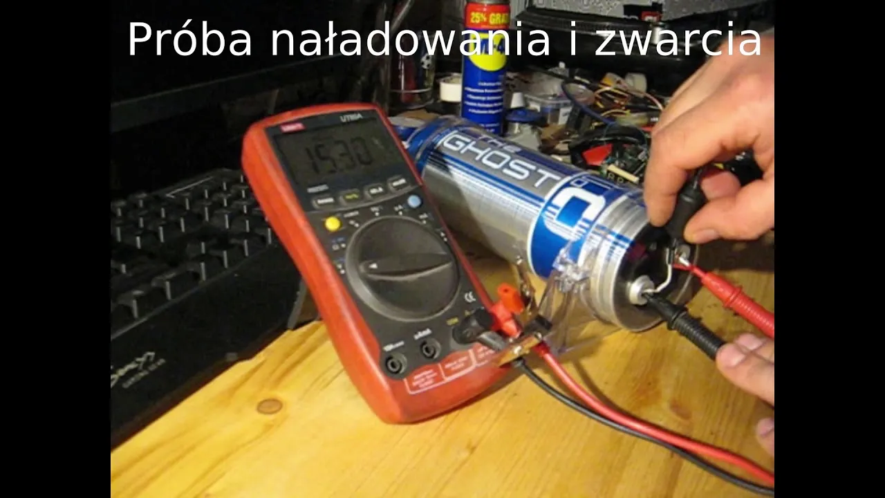 Zdjęcie Uszkodzony kondensator w wiertarce: 5 objawów i co robić dalej