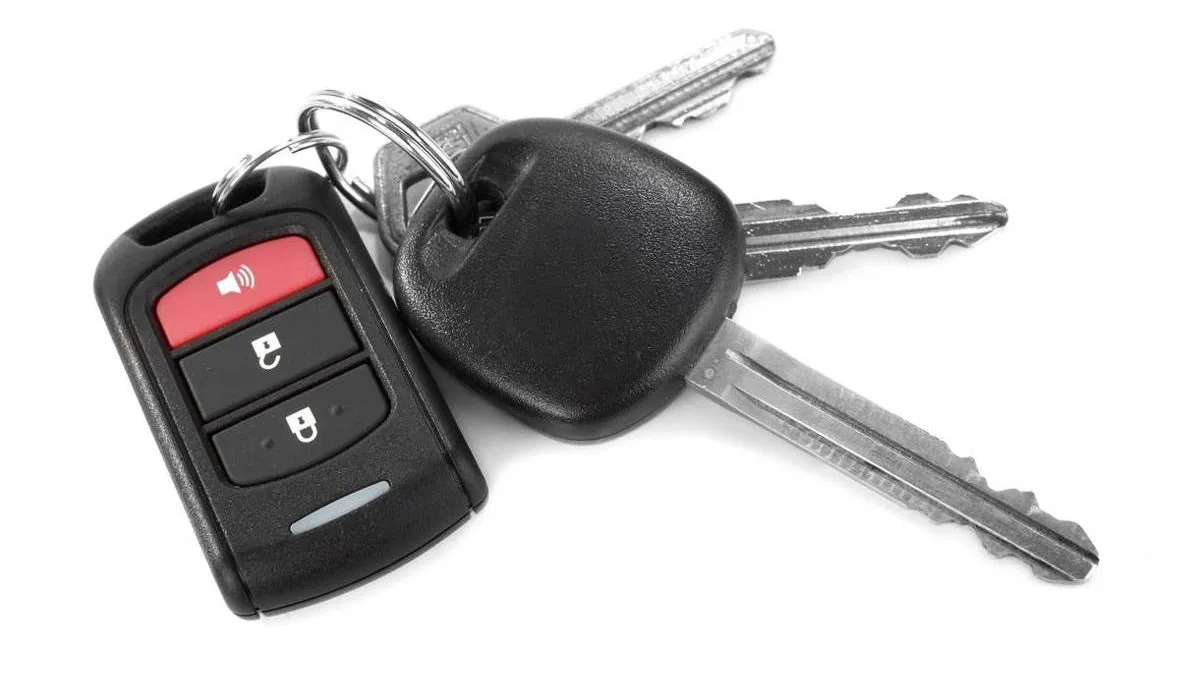 Zdjęcie Jak łatwo dorobić kluczyk do samochodu? Kluczyki mechaniczne, z immobilizerem i pilotem - rodzaje i ceny