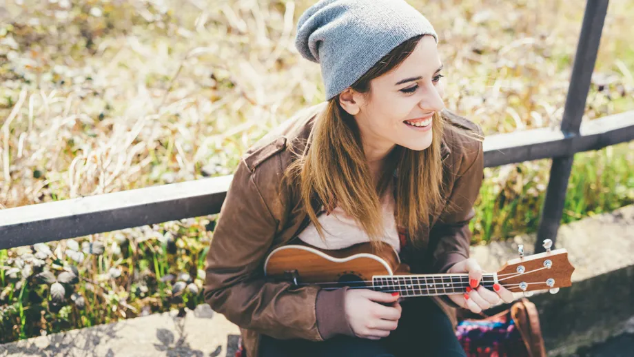 Zdjęcie Jak wybrać ukulele: kluczowe wskazówki dla początkujących muzyków