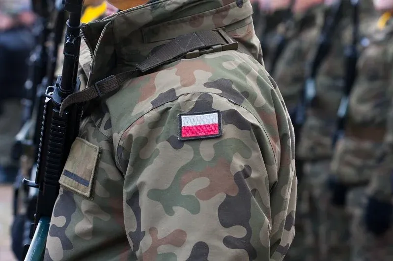 Zdjęcie Jak żołnierz zawodowy po studiach może awansować w wojsku?