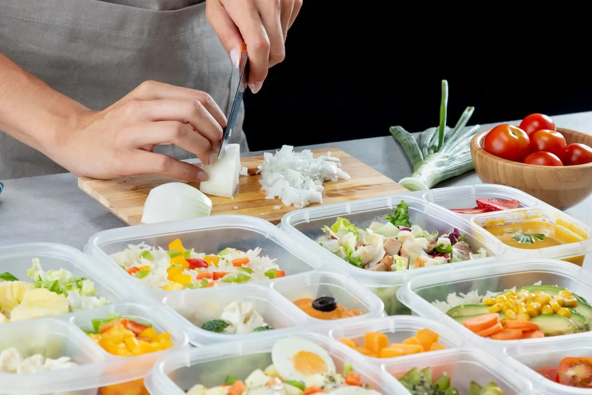 Zdjęcie Jaki catering Warszawa: najlepsze opcje dla każdej diety i budżetu