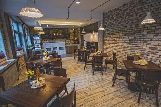 Zdjęcie Gdzie zjeść w Ustroniu? Odkryj najlepsze restauracje i smaki