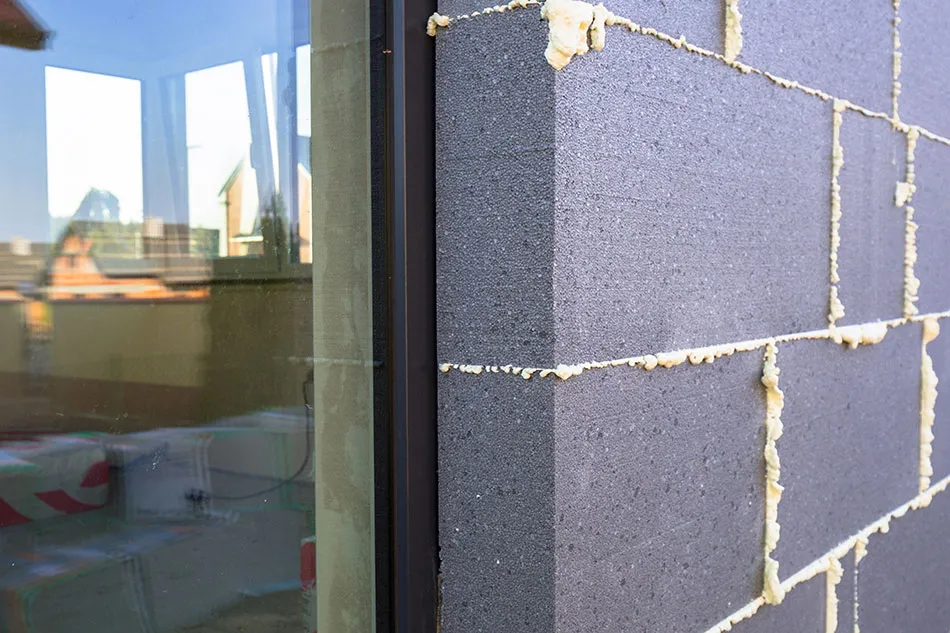 Zdjęcie Jaki styropian grafitowy na elewacje? Odkryj najlepsze opcje izolacji
