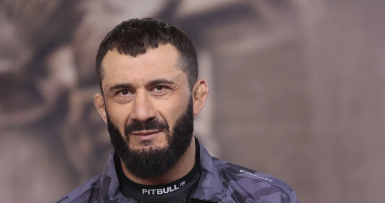 Zdjęcie Kim jest żoną Khalidova? Poznaj Ewa Khalidov i ich historię
