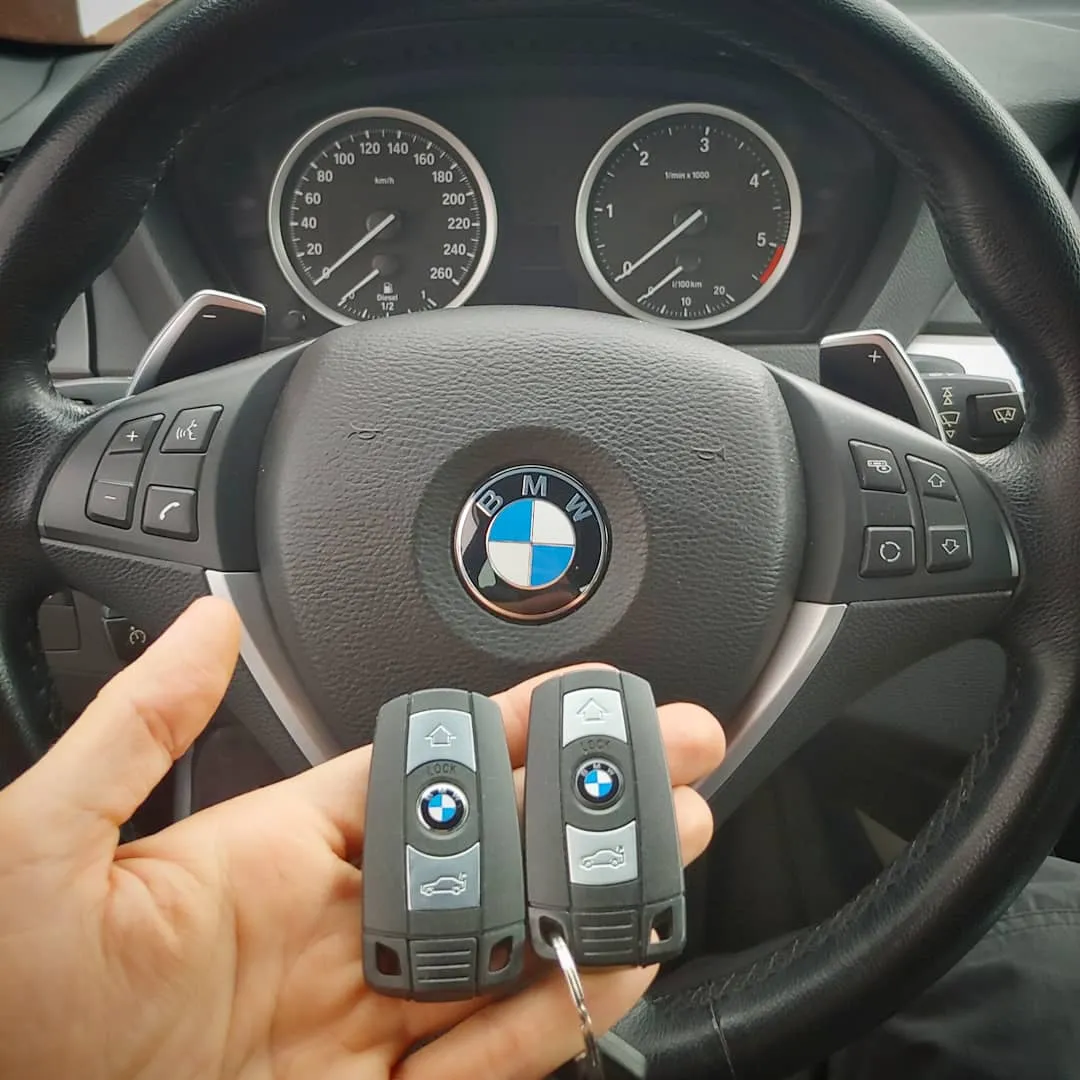 Zdjęcie Jak naładować kluczyk bmw e60 - proste sposoby na uniknięcie problemów