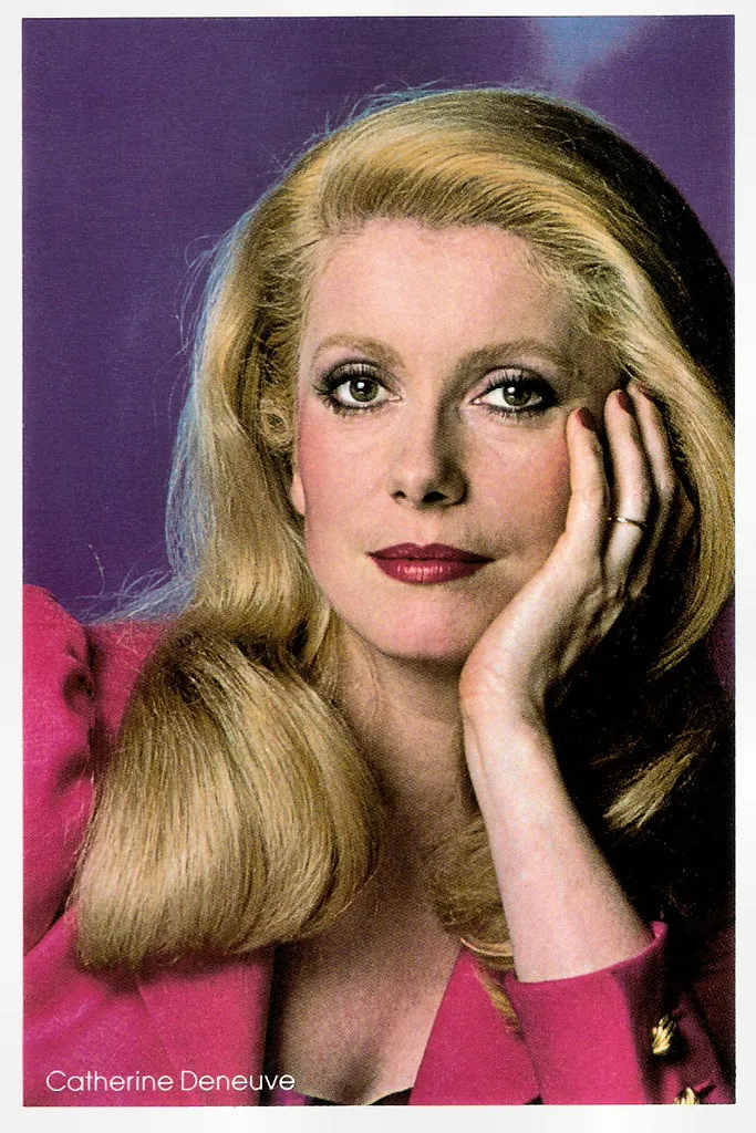 Zdjęcie Catherine Deneuve wiek: zaskakująca historia życia legendarnej aktorki