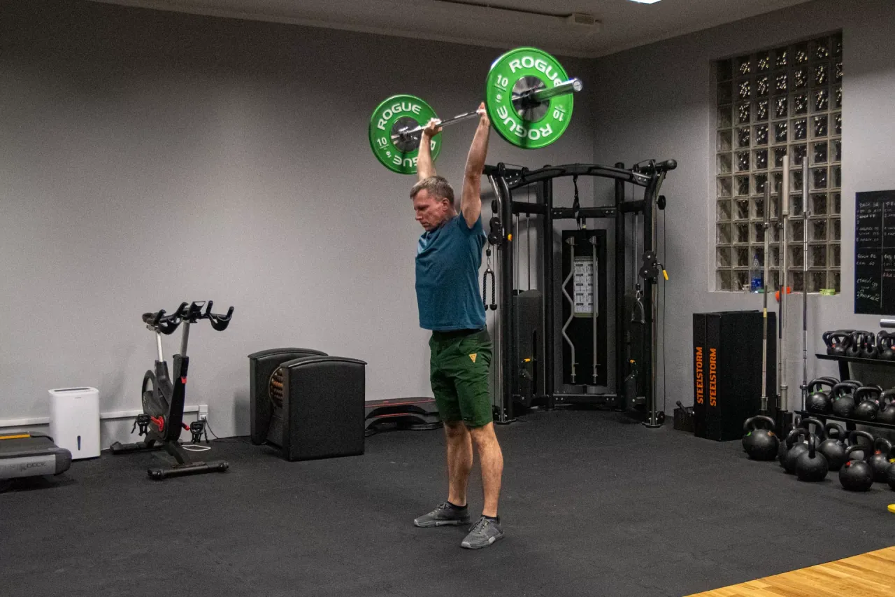 CrossFit thruster technika