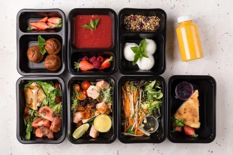 przechowywanie posiłk&oacute;w catering dietetyczny