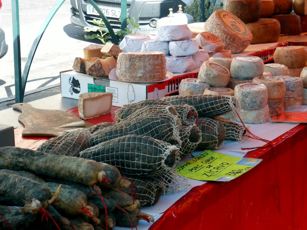 Lokalny targ na Korsyce