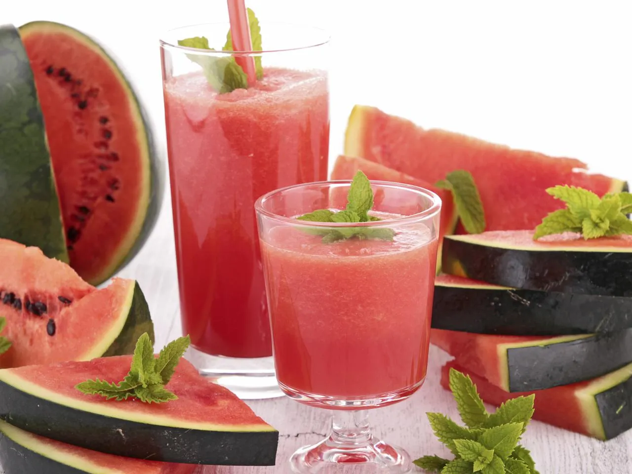 Przepisy na bezalkoholowe drinki z arbuzem