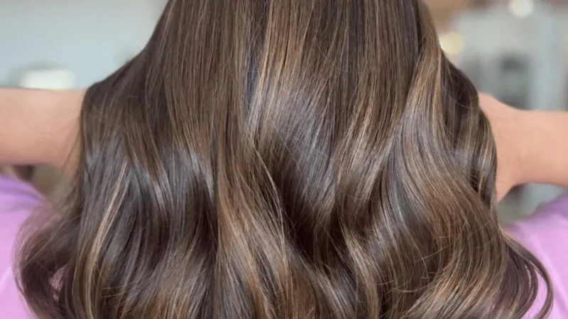 modne kolory włos&oacute;w 2026