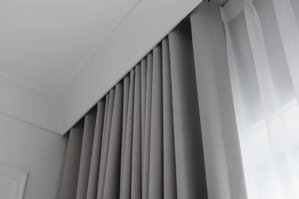 zasłony zaciemniające blackout dimout