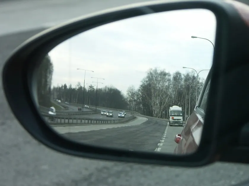 błędy ustawienia lusterek samochodowych