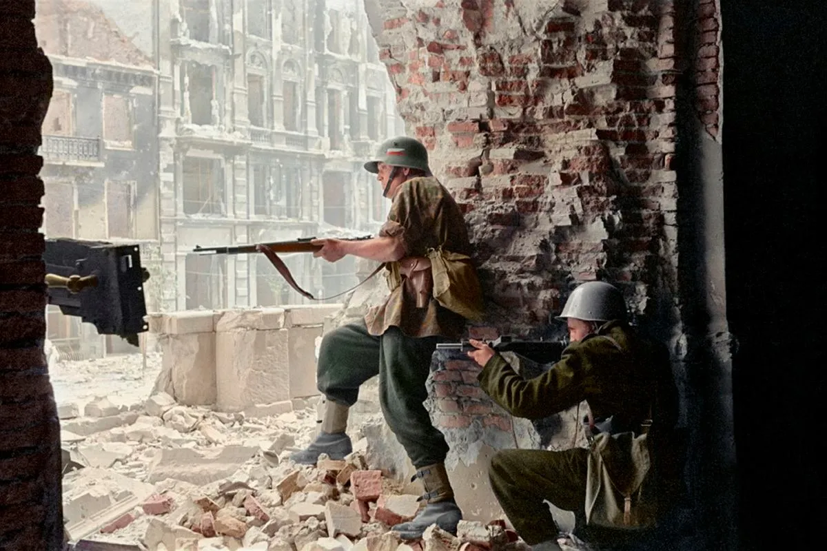 Przykłady dobrze i źle pokolorowanych zdjęć historycznych