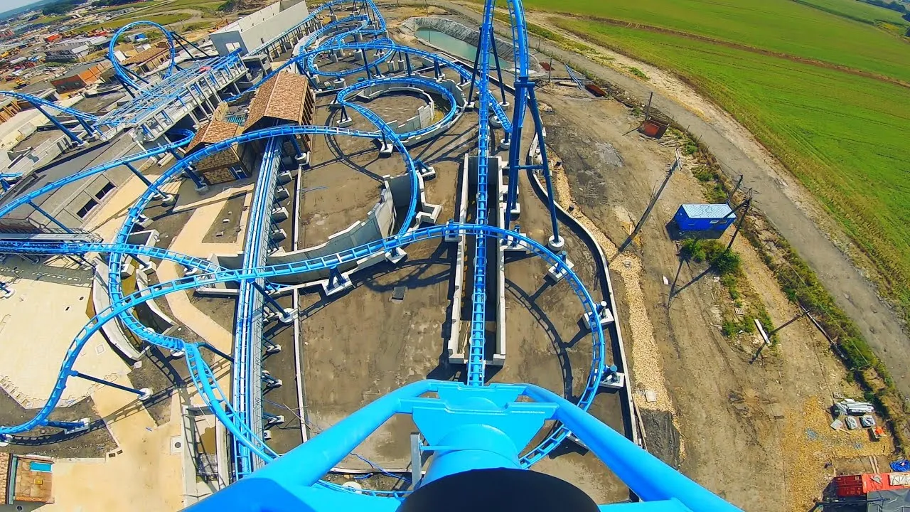 Energylandia Abyssus rollercoaster Aqualantis